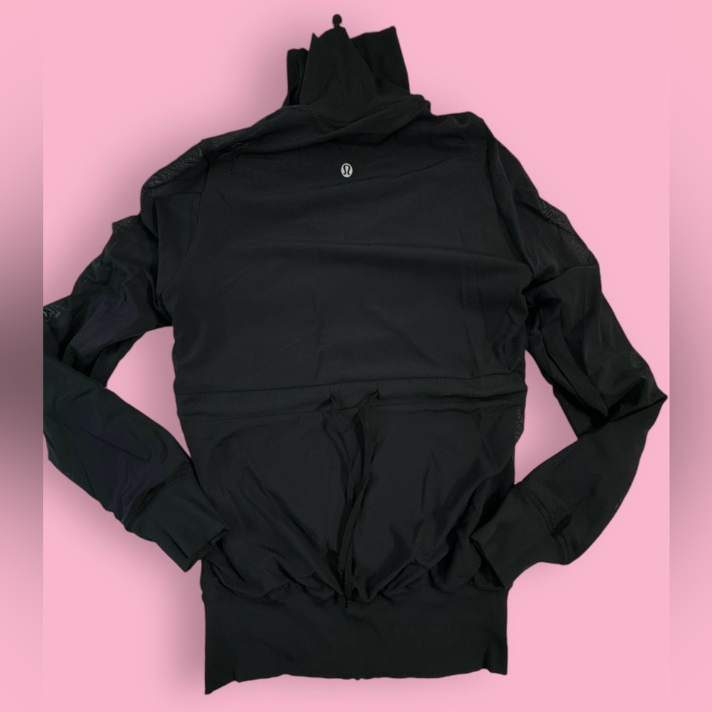 Lululemon Size 4 Beyond the Studio Jacket Reversible Zip Front Stretch Preloved - Picture 4 of 10
